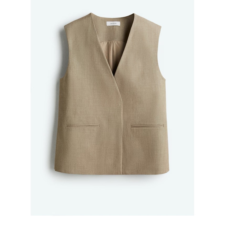 Side slit suit vest